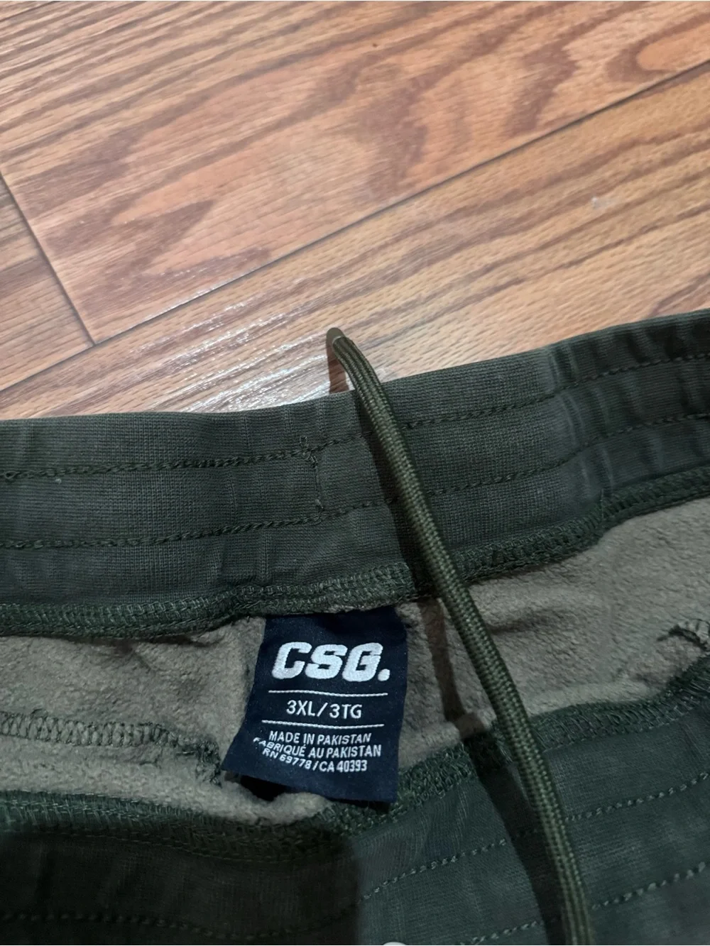 Men's Camo Cargo Shorts — Green Camouflage